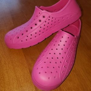 Pink Gardening Shoes. Wear is small. Size is 4-5.